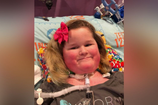 McKenzie Andersen, 10, suffers from acute flaccid myelitis (AFM)